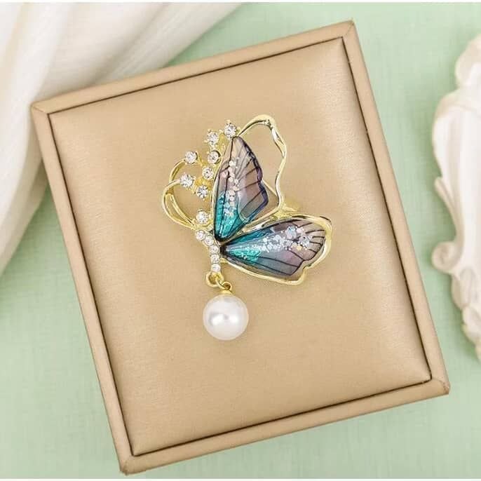 Celina Brooch